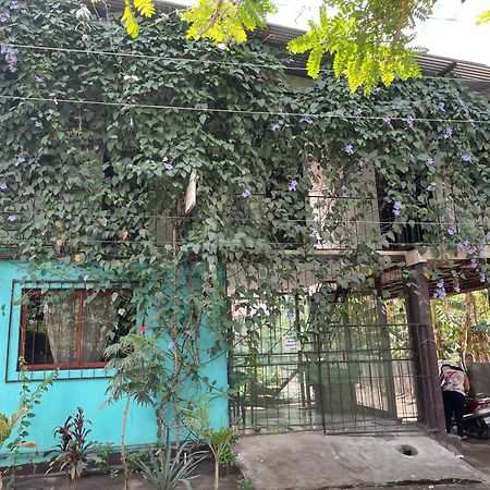 Hostal Isla Natal Мойогалпа Екстер'єр фото